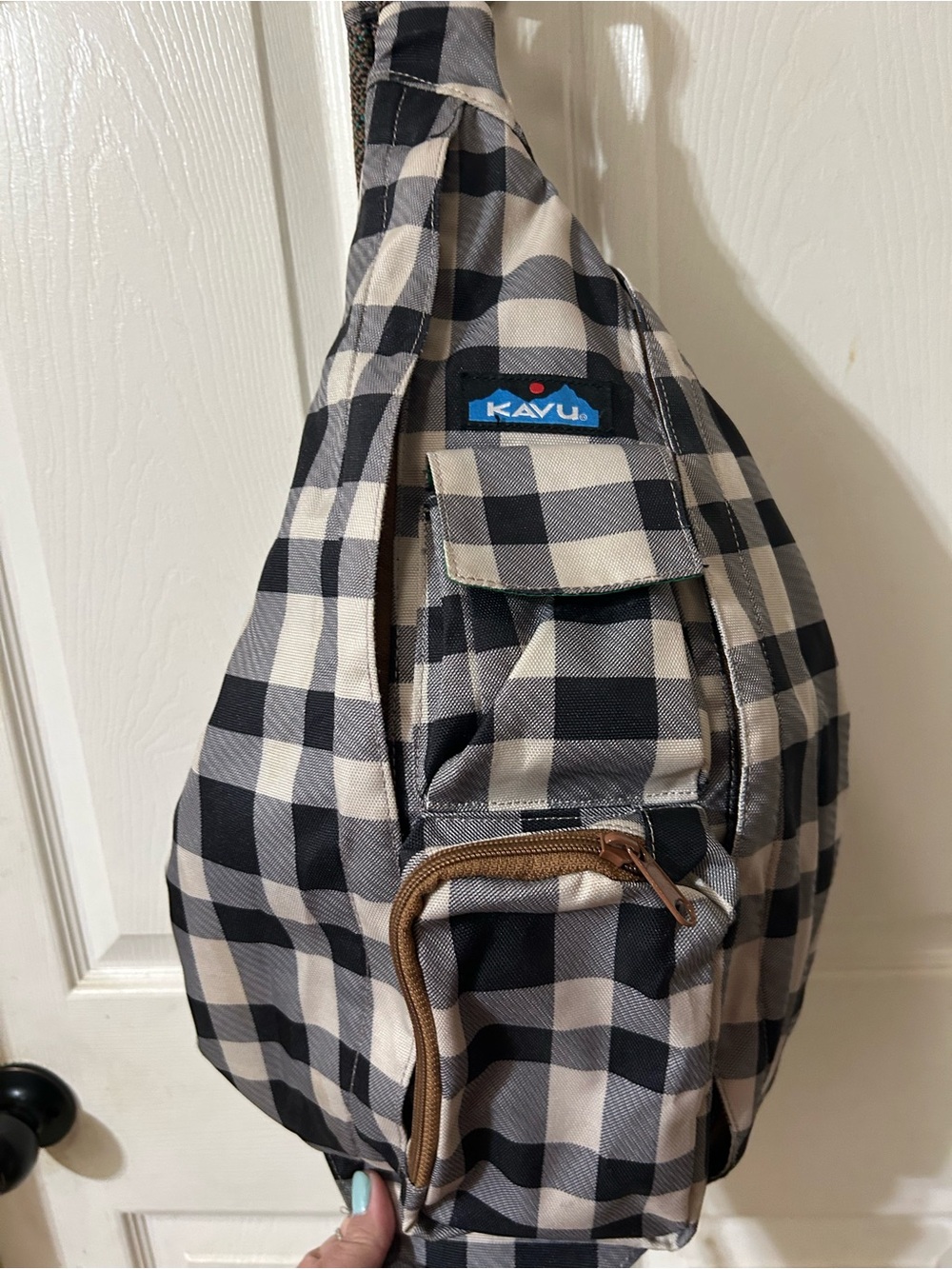 Kavu Black & Cream Check Sling Pack